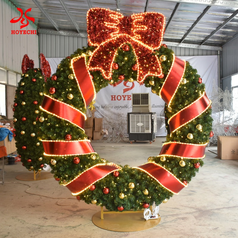 HOYECHI Large Waterproof Christmas Wreath – Eco-Friendly PVC Decorative Holiday Garland for Indoor & Outdoor Use
