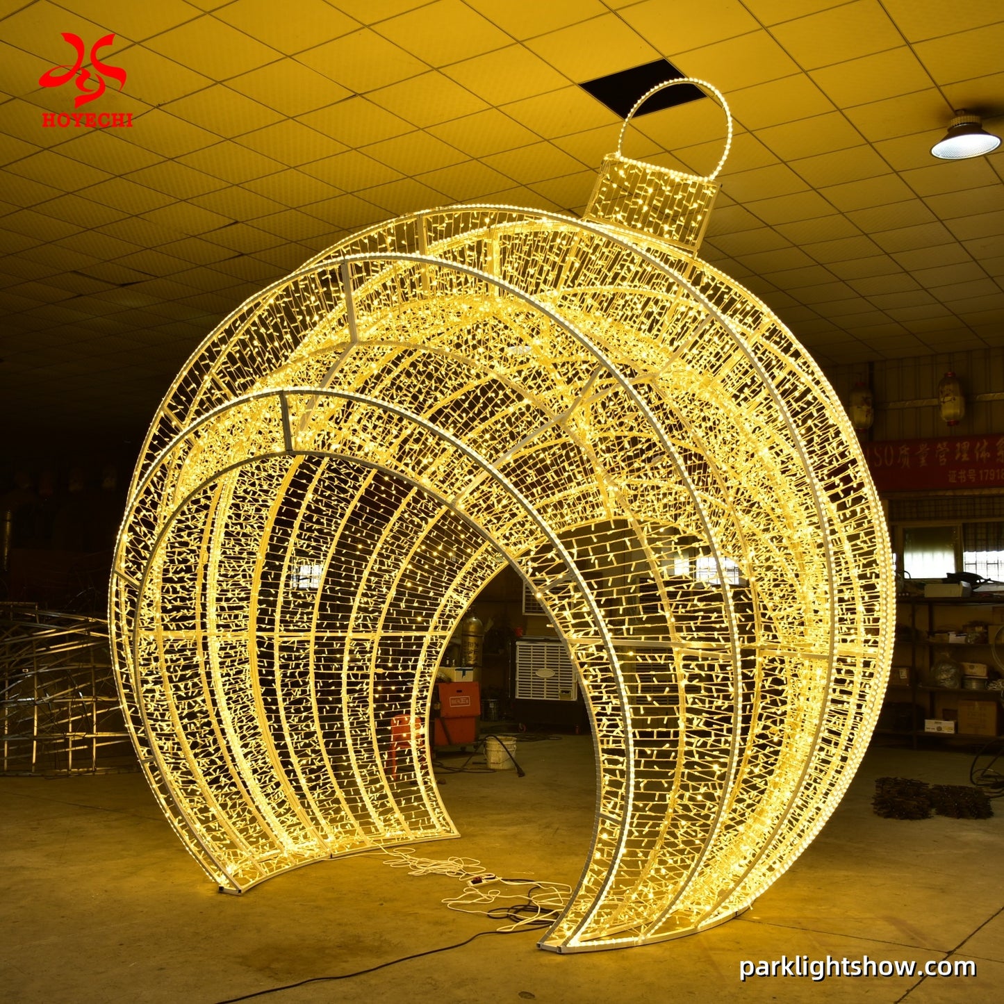 HOYECHI Custom-Size Christmas Ball Arch — Warm White LED Ornament Dome for Outdoor Holiday Decor