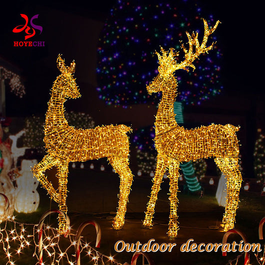 HOYECHI LED buck and doe outdoor decoration lighting up Christmas tree area and holiday yard at night
